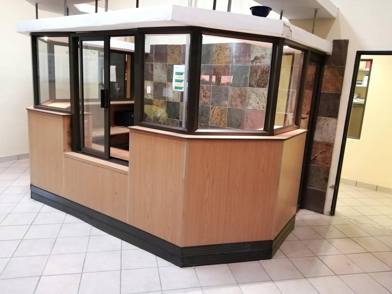 Commercial 5
